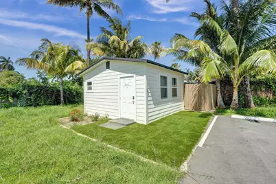 8047 NW 1st Place #3, Miami, FL 33150 - Photo 1