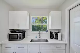 8047 NW 1st Pl, Miami, FL 33150 - Photo 6