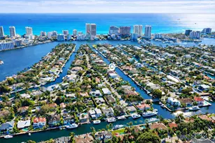 2400 Barcelona Dr, Fort Lauderdale, FL 33301 - Photo 2