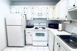 226 Brittany, Delray Beach, FL 33446 - Photo 2