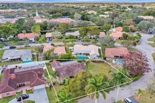 1448 NW 112th Way, Coral Springs, FL 33071 - Photo 4