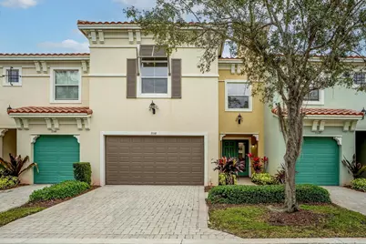 3330 NW 124th Way #3330, Sunrise, FL 33323 - Photo 2
