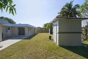 7907 NW 66th Terrace, Tamarac, FL 33321 - Photo 12