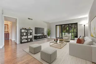 334 Lakeview Dr, Weston, FL 33326 - Photo 4