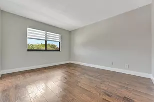 334 Lakeview Dr, Weston, FL 33326 - Photo 28