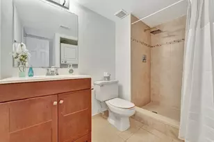 334 Lakeview Dr, Weston, FL 33326 - Photo 34