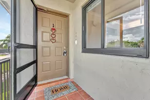 334 Lakeview Dr, Weston, FL 33326 - Photo 12