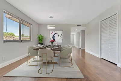 334 Lakeview Drive #204, Weston, FL 33326 - Photo 4