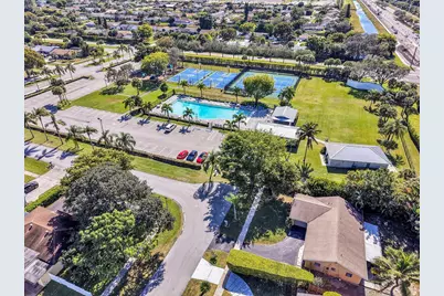 19667 Delaware Circle, Boca Raton, FL 33434 - Photo 30