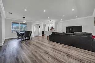 19667 Delaware Cir, Boca Raton, FL 33434 - Photo 10