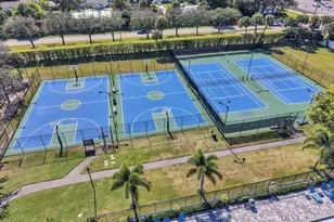 19667 Delaware Cir, Boca Raton, FL 33434 - Photo 40