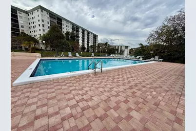 2106 S Cypress Bend Drive #210, Pompano Beach, FL 33069 - Photo 16