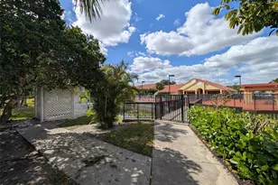 5741 Riverside Dr, Coral Springs, FL 33067 - Photo 16