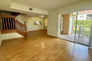 3299 NW 44th St, Oakland Park, FL 33309 - Photo 4