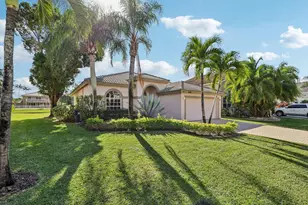 3746 Old Lighthouse Cir, Wellington, FL 33414 - Photo 2