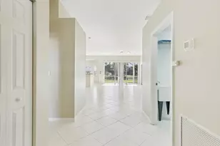 3746 Old Lighthouse Cir, Wellington, FL 33414 - Photo 12
