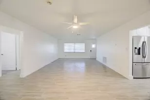 1530 NW 87th Ln, Plantation, FL 33322 - Photo 8