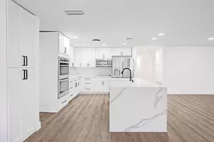 216 Bayberry Dr, Plantation, FL 33317 - Photo 14