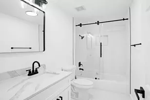 216 Bayberry Dr, Plantation, FL 33317 - Photo 30