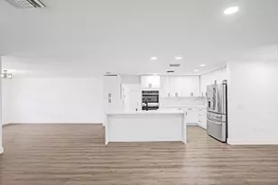 216 Bayberry Dr, Plantation, FL 33317 - Photo 10