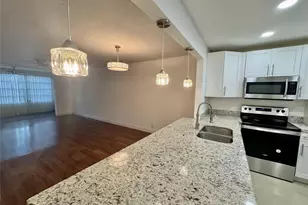 2821 Somerset Dr, Lauderdale Lakes, FL 33311 - Photo 2