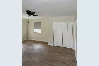 126 SE 10th Street #1, Hallandale Beach, FL 33009 - Photo 8