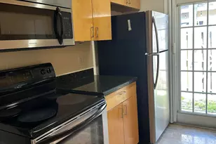 1330 Holly Heights Dr, Fort Lauderdale, FL 33304 - Photo 10