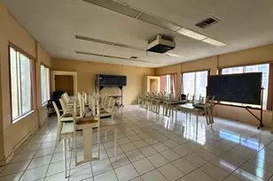 6005 Del Lago Cir, Sunrise, FL 33313 - Photo 38