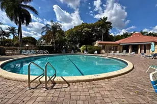 6005 Del Lago Cir, Sunrise, FL 33313 - Photo 36