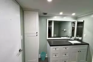 6005 Del Lago Cir, Sunrise, FL 33313 - Photo 26