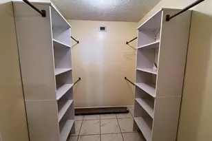 6005 Del Lago Cir, Sunrise, FL 33313 - Photo 22