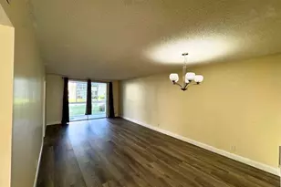 6005 Del Lago Cir, Sunrise, FL 33313 - Photo 10