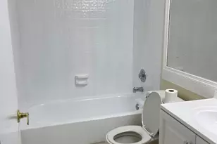 9701 Westview Dr, Coral Springs, FL 33076 - Photo 10