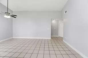 11242 SW 64th Ln, Miami, FL 33173 - Photo 8