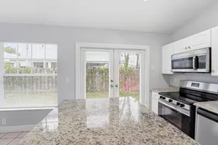 11242 SW 64th Ln, Miami, FL 33173 - Photo 14