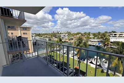 1731 SE 15th Street #503, Fort Lauderdale, FL 33316 - Photo 2