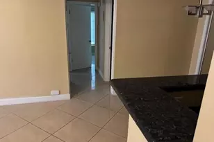 2171 NE 66th St, Fort Lauderdale, FL 33308 - Photo 8