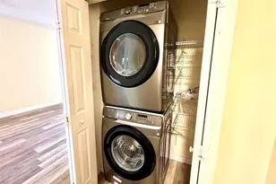 7893 N Southwood Cir, Davie, FL 33328 - Photo 10