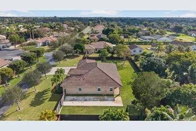 1528 NW 21st Street, Homestead, FL 33030 - Photo 34