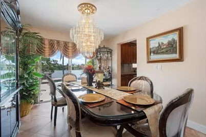 961 SW 98th Avenue, Pembroke Pines, FL 33025 - Photo 18