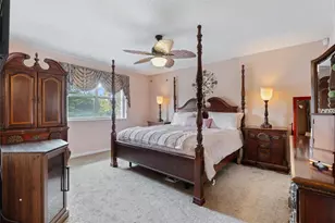 961 SW 98th Ave, Pembroke Pines, FL 33025 - Photo 22