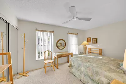 724 Nantucket Circle #A, Lake Worth, FL 33467 - Photo 16