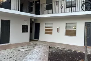 600 NE 46th Ct, Fort Lauderdale, FL 33334 - Photo 2