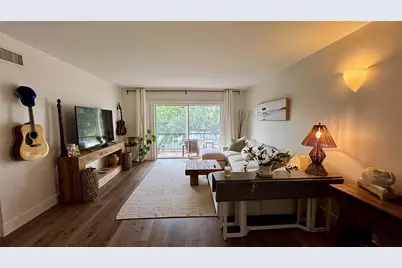 1212 SE 2nd Court #304, Fort Lauderdale, FL 33301 - Photo 1