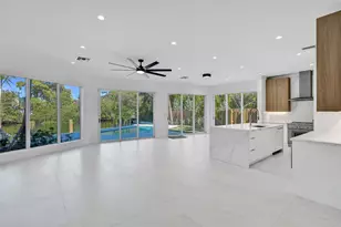 1133 NE 18th Ct, Fort Lauderdale, FL 33305 - Photo 4
