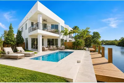 1133 NE 18th Court, Fort Lauderdale, FL 33305 - Photo 1