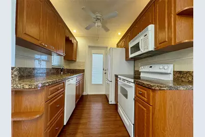 1747 Rodman Street #210, Hollywood, FL 33020 - Photo 8
