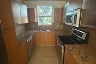 2337 Vintage Dr, Pompano Beach, FL 33064 - Photo 18