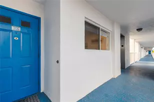 4734 Lucerne Lakes Blvd, Lake Worth, FL 33467 - Photo 2