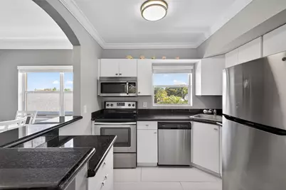 744 NE 14th Avenue #21, Fort Lauderdale, FL 33304 - Photo 10